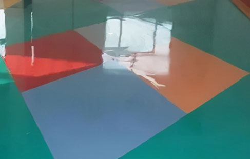 混凝土染色地坪是什么？有哪些特點(diǎn)及應(yīng)用場(chǎng)景？